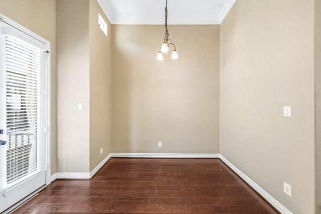 5519 Kiam Street, Houston, TX 77007