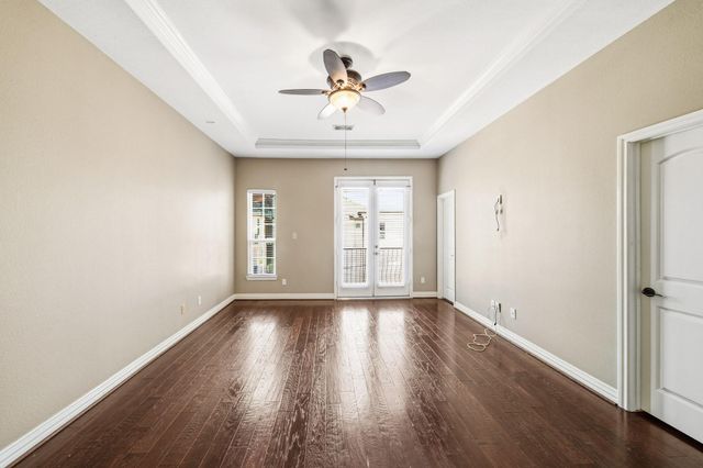 5519 Kiam Street, Houston, TX 77007