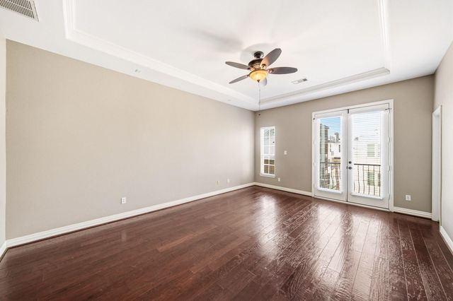 5519 Kiam Street, Houston, TX 77007
