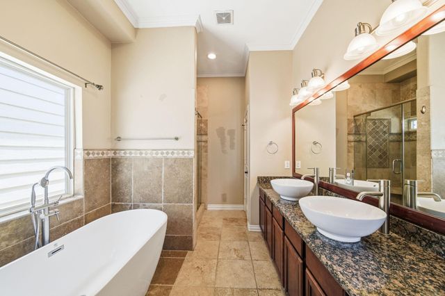 5519 Kiam Street, Houston, TX 77007