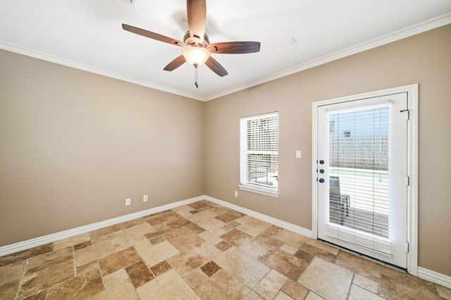 5519 Kiam Street, Houston, TX 77007