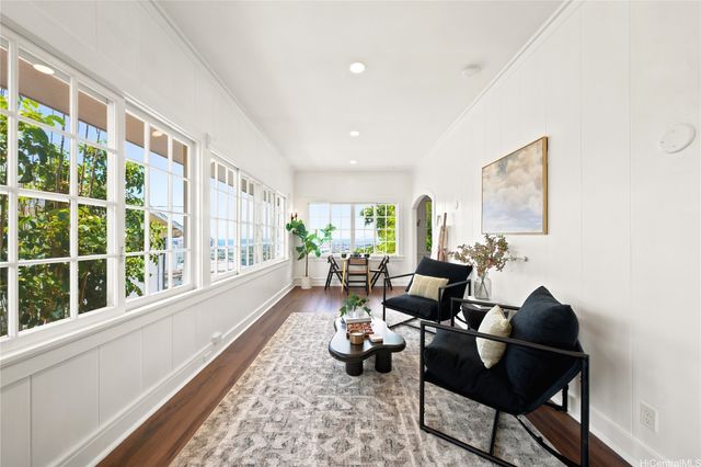 1176 Alewa Drive, Honolulu, HI 96817