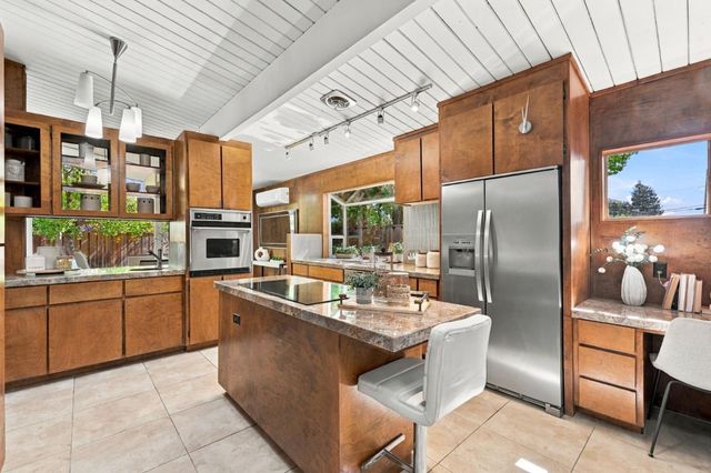 1729 Comstock Way, San Jose, CA 95124
