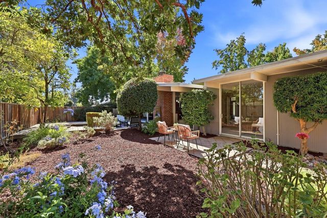1729 Comstock Way, San Jose, CA 95124