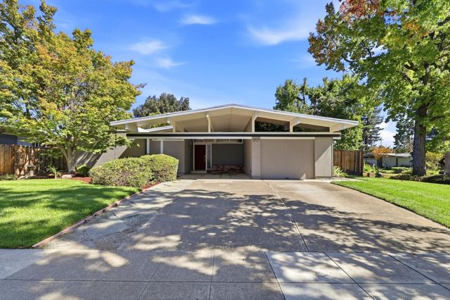 1729 Comstock Way, San Jose, CA 95124
