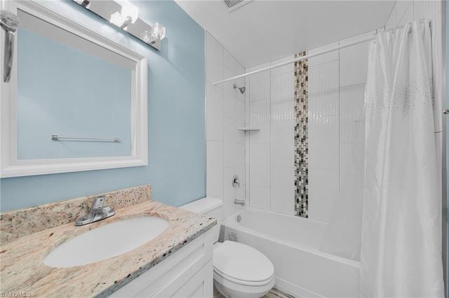 15 WILLOW ST, Lehigh Acres, FL 33936