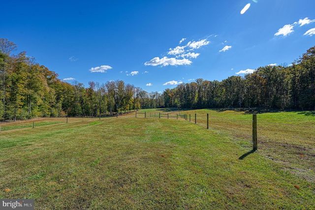 2300 BELLE MEADE RD, Bumpass, VA 23024