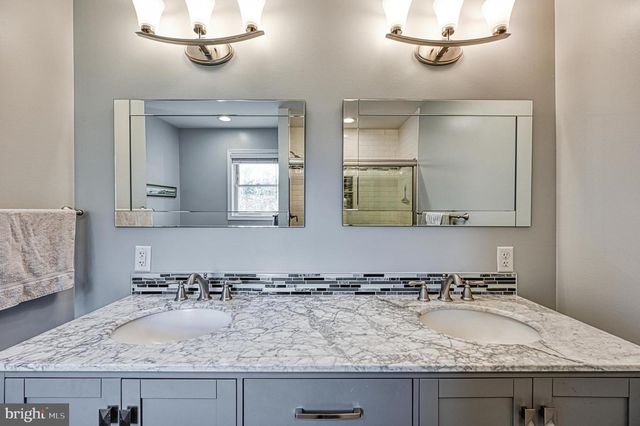 2300 BELLE MEADE RD, Bumpass, VA 23024