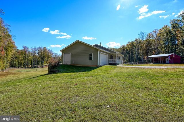 2300 BELLE MEADE RD, Bumpass, VA 23024