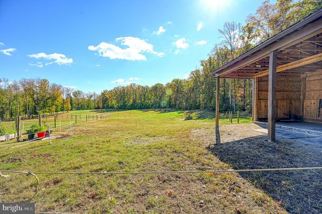 2300 BELLE MEADE RD, Bumpass, VA 23024