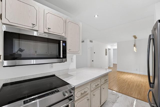 1174 NW 13th Street 242b, Boca Raton, FL 33486