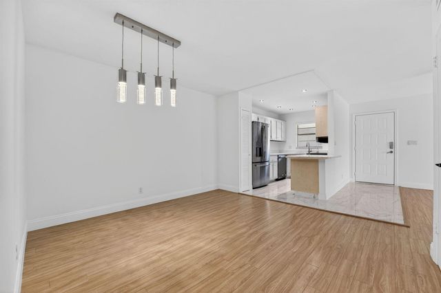 1174 NW 13th Street 242b, Boca Raton, FL 33486