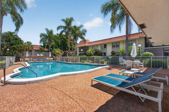 1174 NW 13th Street 242b, Boca Raton, FL 33486