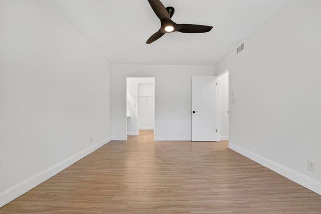 1174 NW 13th Street 242b, Boca Raton, FL 33486