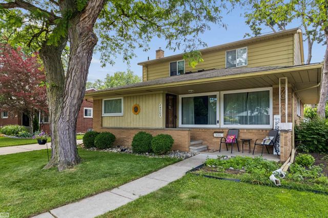 24705 Culver Street, St Clair Shores, MI 48080
