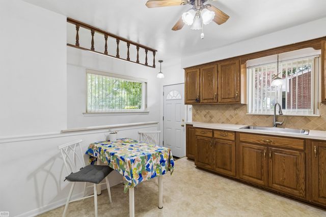 24705 Culver Street, St Clair Shores, MI 48080