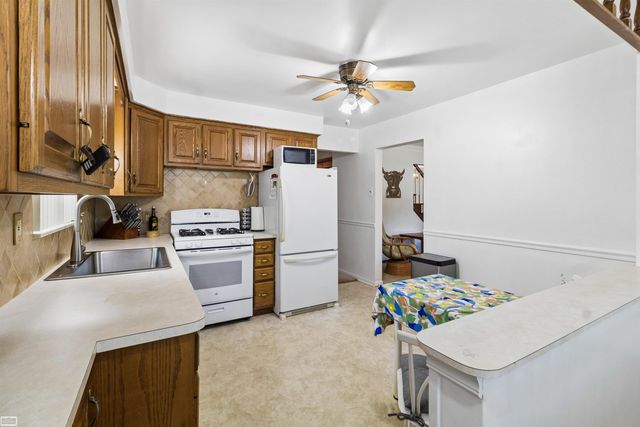 24705 Culver Street, St Clair Shores, MI 48080