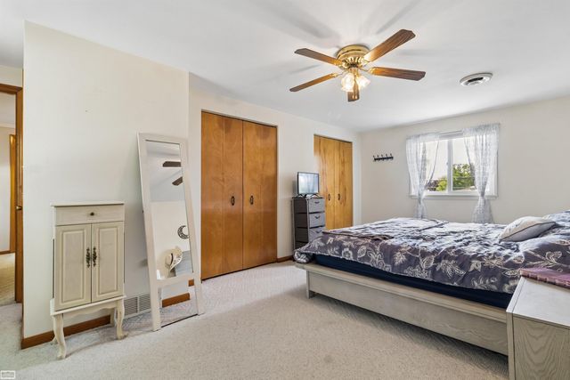 24705 Culver Street, St Clair Shores, MI 48080