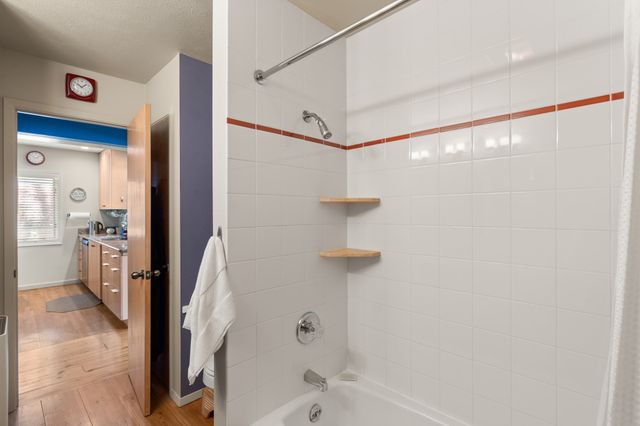 814 Camino De Monte Rey 112, Santa Fe, NM 87505