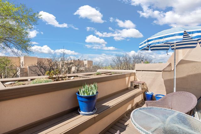 814 Camino De Monte Rey 112, Santa Fe, NM 87505