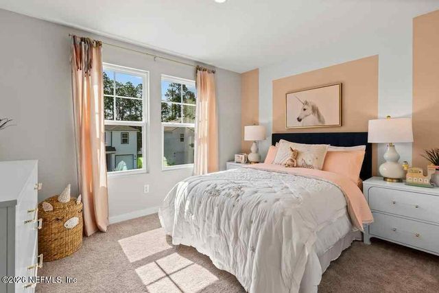214 BRAZIL NUT Circle, Jacksonville, FL 32218