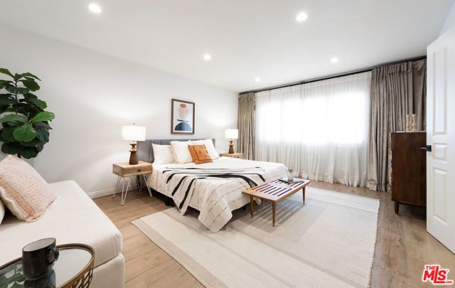 1920 Pandora Avenue 8, Los Angeles, CA 90025
