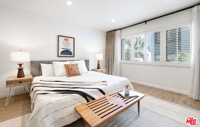 1920 Pandora Avenue 8, Los Angeles, CA 90025