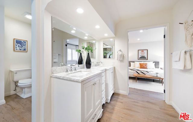 1920 Pandora Avenue 8, Los Angeles, CA 90025