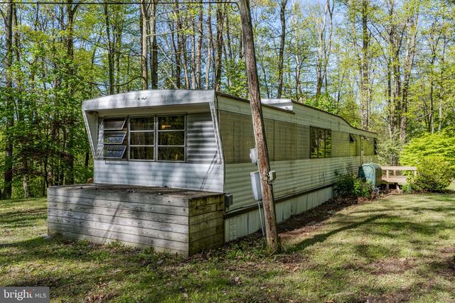 1528 HILLTOP RD, Mohnton, PA 19540