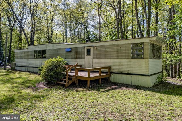 1528 HILLTOP RD, Mohnton, PA 19540