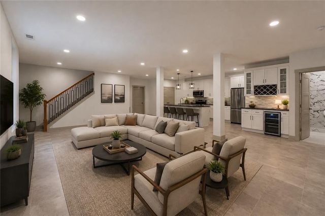 4842 Sturbridge Crescent NE, Roswell, GA 30075