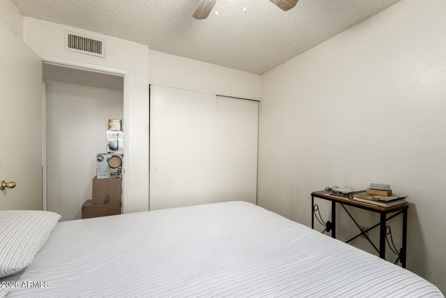 3302 W NORTHERN Avenue, Phoenix, AZ 85051