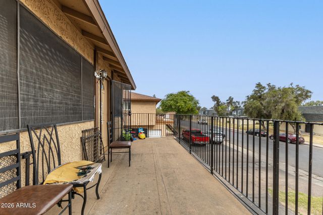 3302 W NORTHERN Avenue, Phoenix, AZ 85051