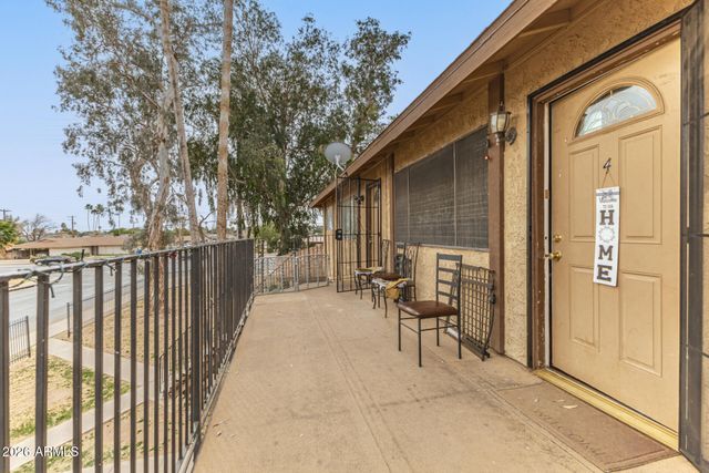 3302 W NORTHERN Avenue, Phoenix, AZ 85051