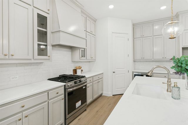 808 Mallard Drive, Aledo, TX 76008