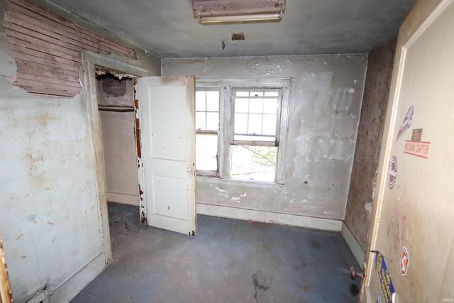 1212 E LaSalle Avenue, South Bend, IN 46617