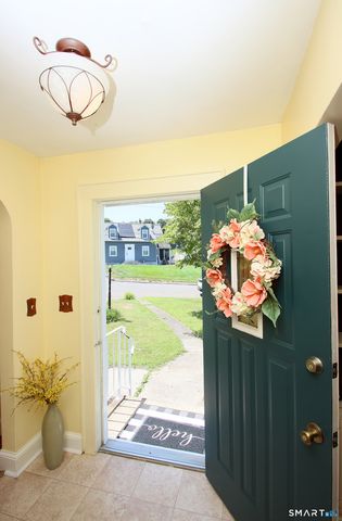 12 Edgewood Avenue, Ansonia, CT 06401