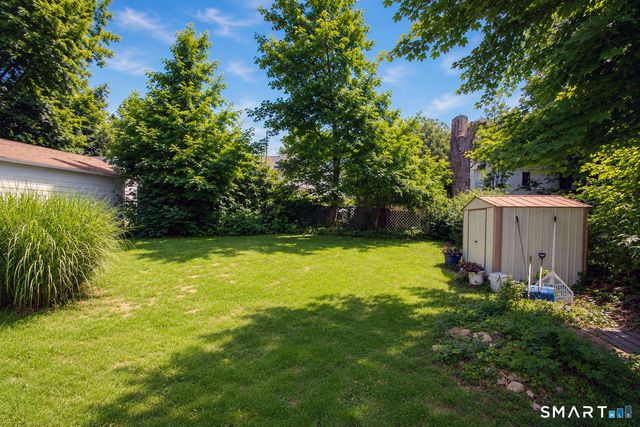 12 Edgewood Avenue, Ansonia, CT 06401
