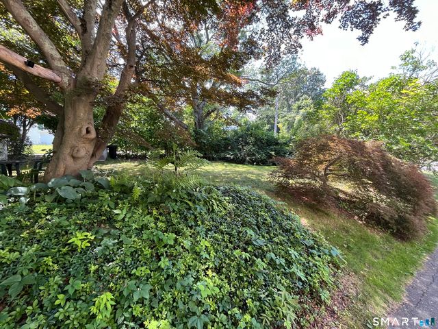 12 Edgewood Avenue, Ansonia, CT 06401