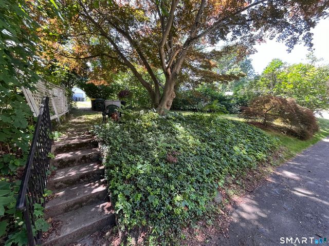 12 Edgewood Avenue, Ansonia, CT 06401