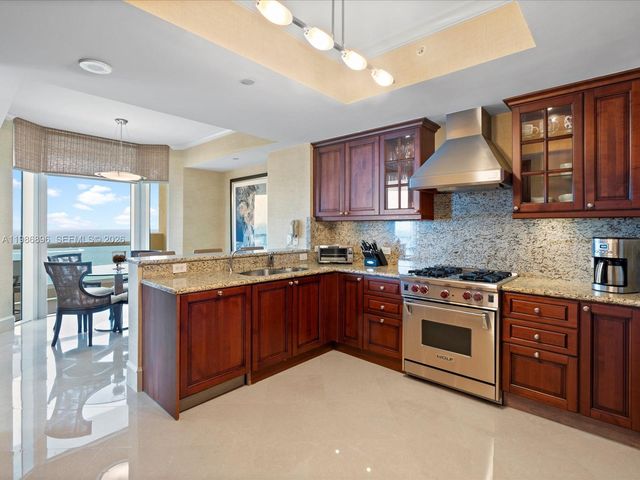 17875 Collins Ave 2903, Sunny Isles Beach, FL 33160