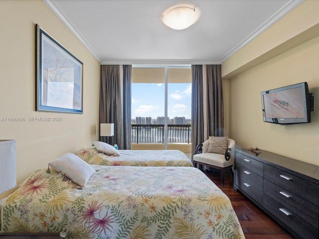 17875 Collins Ave 2903, Sunny Isles Beach, FL 33160