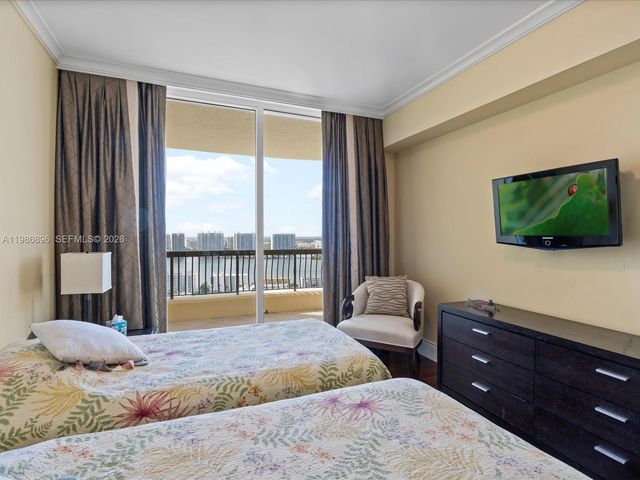 17875 Collins Ave 2903, Sunny Isles Beach, FL 33160