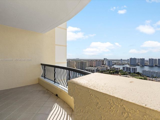 17875 Collins Ave 2903, Sunny Isles Beach, FL 33160