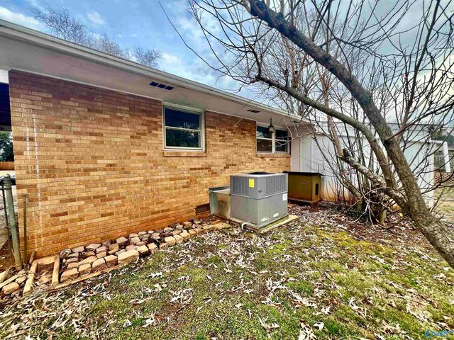 405 Ewing Street, Huntsville, AL 35805