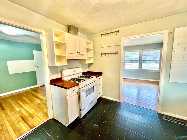 405 Ewing Street, Huntsville, AL 35805