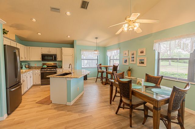 413 SW Jefferson Circle, Port St. Lucie, Port St Lucie, FL 34986