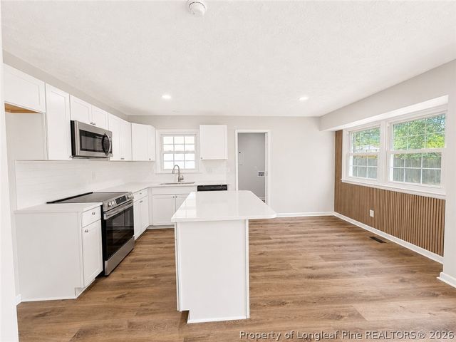 6624 Bonnie Bell Lane, Fayetteville, NC 28314