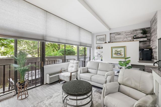 15 Stewart Place 1A, White Plains, NY 10603
