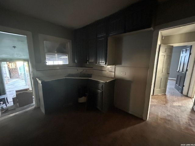 150 Ricardo, San Antonio, TX 78237